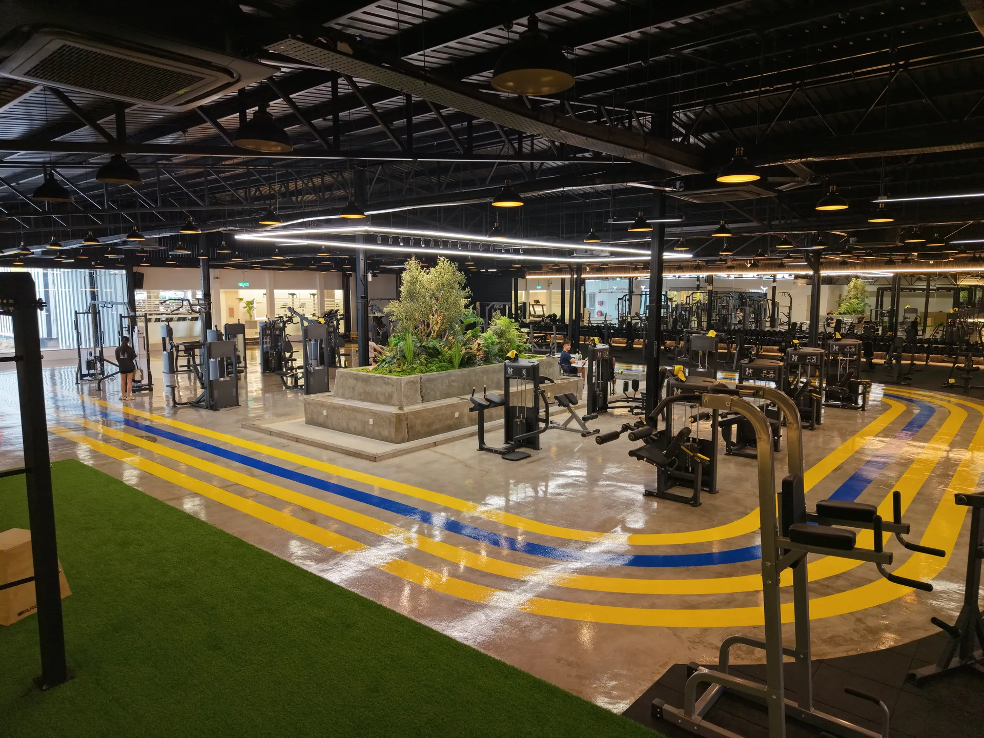 optimum fit gym center